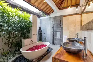 Shantika - Bathroom 1A - Bali Vacation Homes