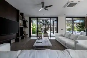 Villa Gendang - Bali Vacation Homes 01