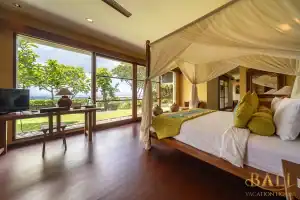 The Longhouse - Lombok Room- Bali Vacation Homes-04